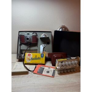 Vintage Kodak Pony 135 Camera Outfit